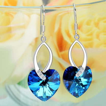 Rockyu シルバー925 ハート型 オーストリアクリスタル 揺れるピアス レディース