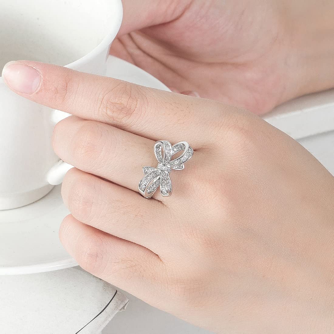 Rockyu レディース フリーサイズ リボンリング｜ピンクゴールド＆シルバー 多粒ダイヤ風デザイン