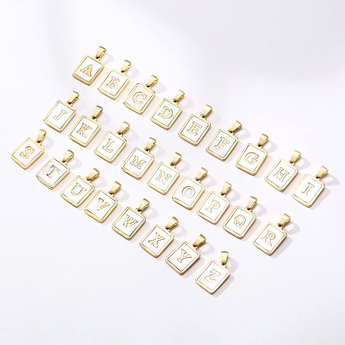 Rockyu ネックレス レディース ゴールド ホワイト イニシャルスクエアペンダント あずきチェーン ステンレス製 ギフトや記念日に