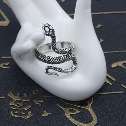 Rockyu 指輪 スネークデザイン フリーサイズ シルバー＆ブラック ステンレス製 男女兼用 お守りリング