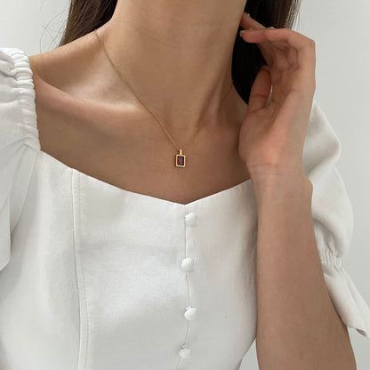 Rockyu ネックレス レディース 四角形ペンダント ゴールド ジルコニア 18金仕上げ 細チェーン