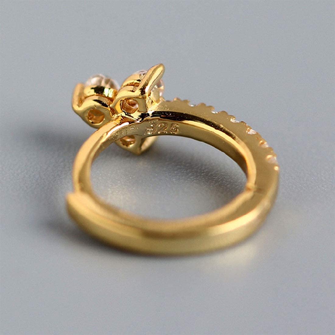 Rockyu ピアス レディース フープ リングピアス CZダイヤ 三粒ストーン 多色展開 小ぶり 上品 アクセサリー