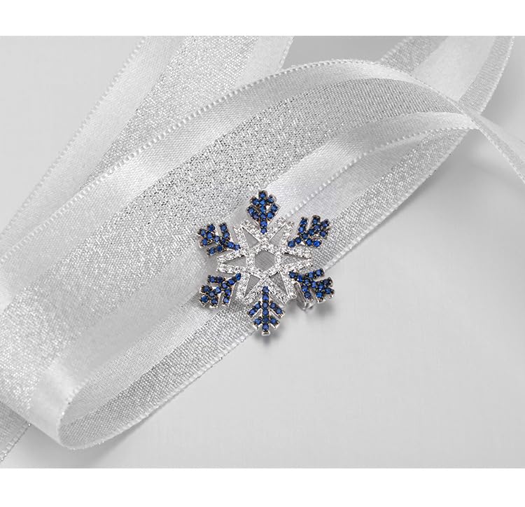 Rockyu ブローチ 男女兼用 雪の結晶 シルバー ブルー＆クリア ジルコニア ピンバッジ