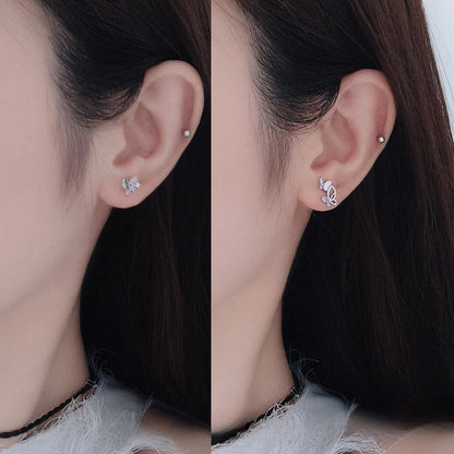 Rockyu レディース ピンク蝶々ピアス 非対称デザイン シルバー925 ジルコニア 小ぶり 透かし彫り