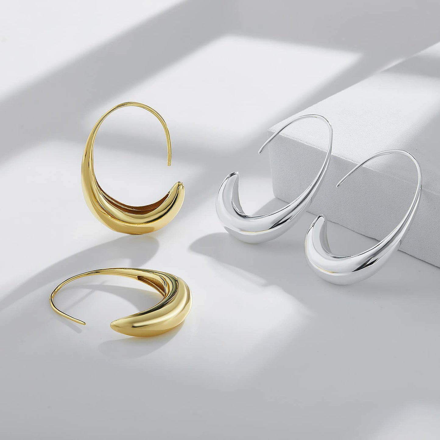 Rockyu フープピアス レディース ゴールド＆シルバー 雫モチーフ 大ぶり 揺れる モダンデザイン 結婚式 パーティー