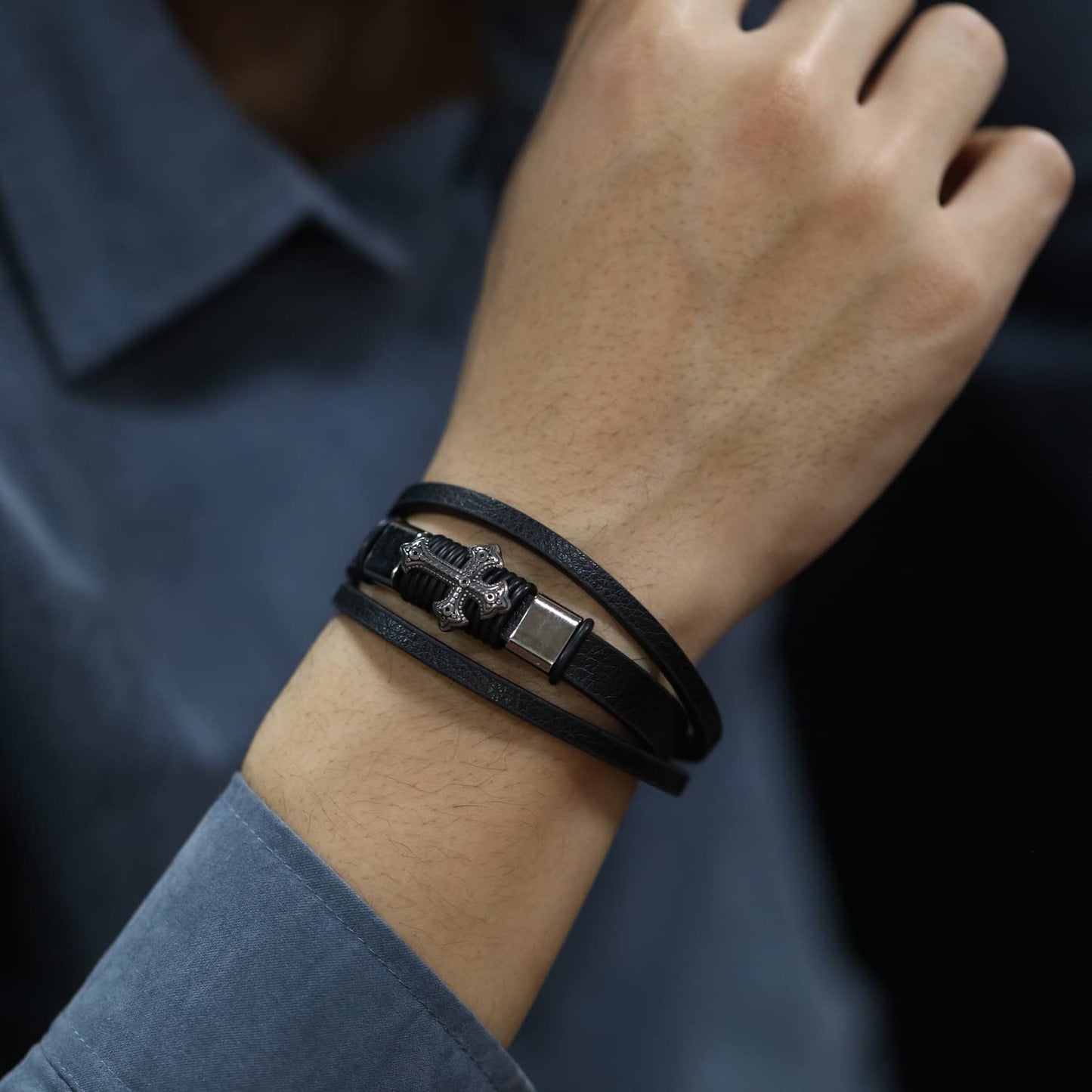 Rockyu メンズ ブレスレット 本革 ブラックレザー 多層 三連 ステンレス クロス 十字架 ブレスレット