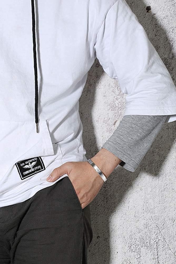 Rockyu ペアブレスレット – チタン製シンプルバングル ダイヤ付き メンズ＆レディース