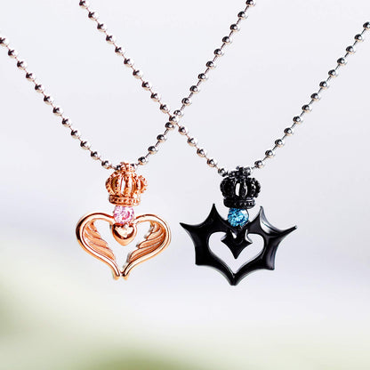 Rockyu 王冠ハートペアネックレス｜クラウン×サファイア風デザインのカップルジュエリー