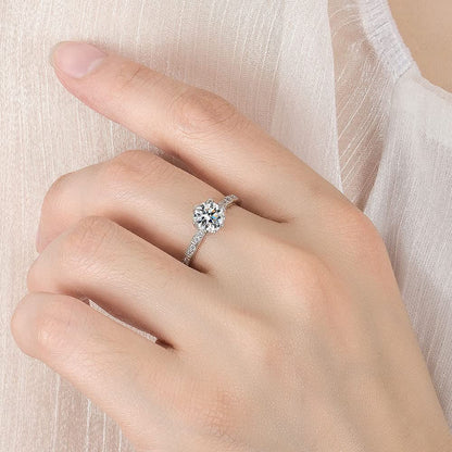 レディース 指輪 フリーサイズ 可愛いジルコニアリング 4デザイン展開 キラキラ大粒シルバーリング