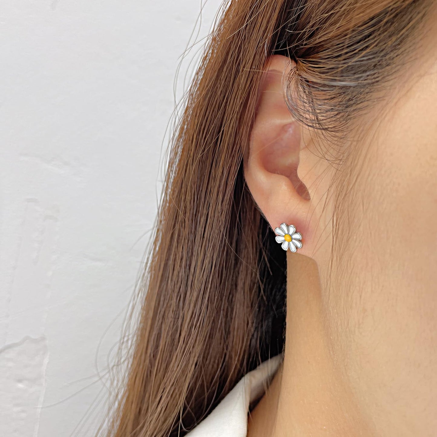 Rockyu ピアス レディース デイジー フラワー スタッドピアス ステンレス 小さめ 可愛い 金属アレルギー対応