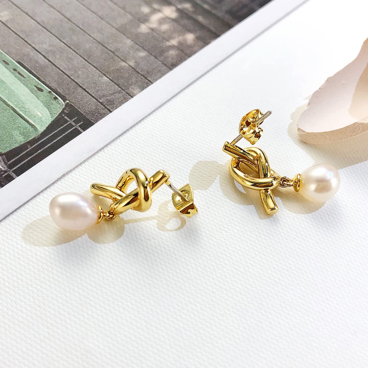 Rockyu ゴールドノットパールピアス ステンレス製 レディース