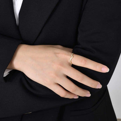 Rockyu レディース V字リング ステンレス AAA級CZ ジルコニア シルバー/ゴールド 金属アレルギー対応