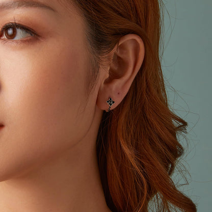 Rockyu ピアス レディース 925純銀 フラワーモチーフ ブラックオニキス フープデザイン 通勤カジュアル ギフト