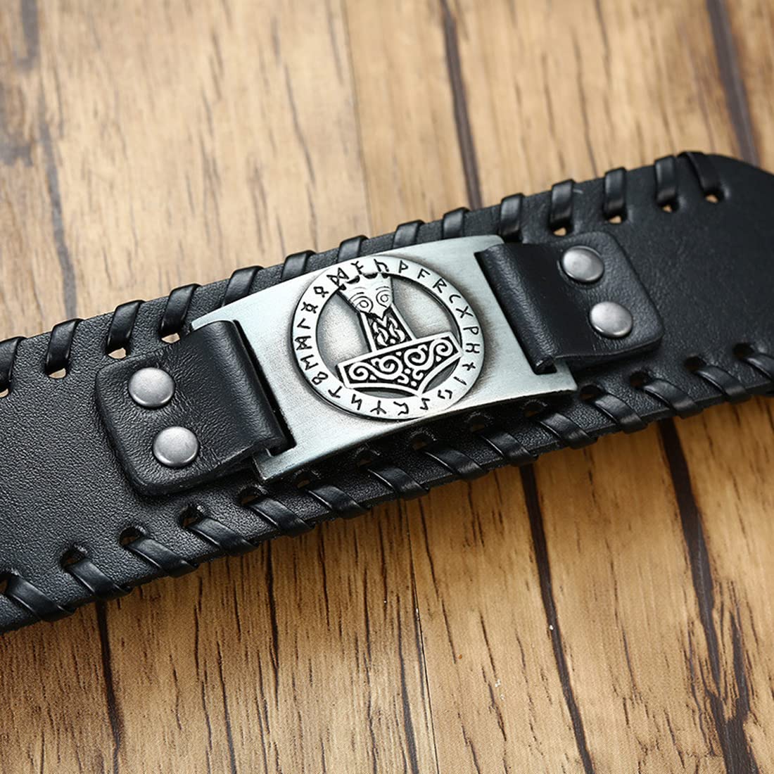 Rockyu ブレスレット メンズ レザー 幅広 ヴァイキング 雷神ハンマー記号 プレート ブラック＆ブラウン