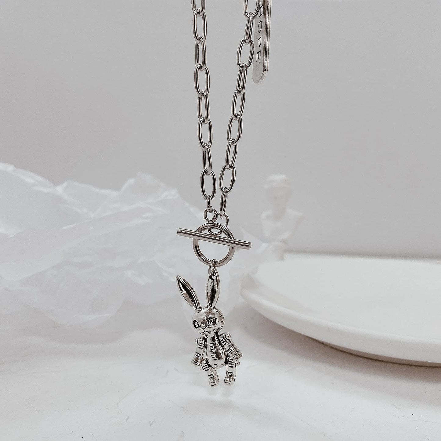 Rockyu レディースネックレス うさぎとくまの二連ロングチェーンペンダント