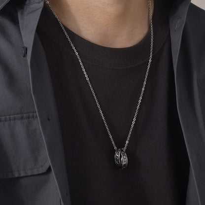 Rockyu ネックレス メンズ 月と太陽 ダブルリング ステンレス製 アレルギー対応 おしゃれペンダント