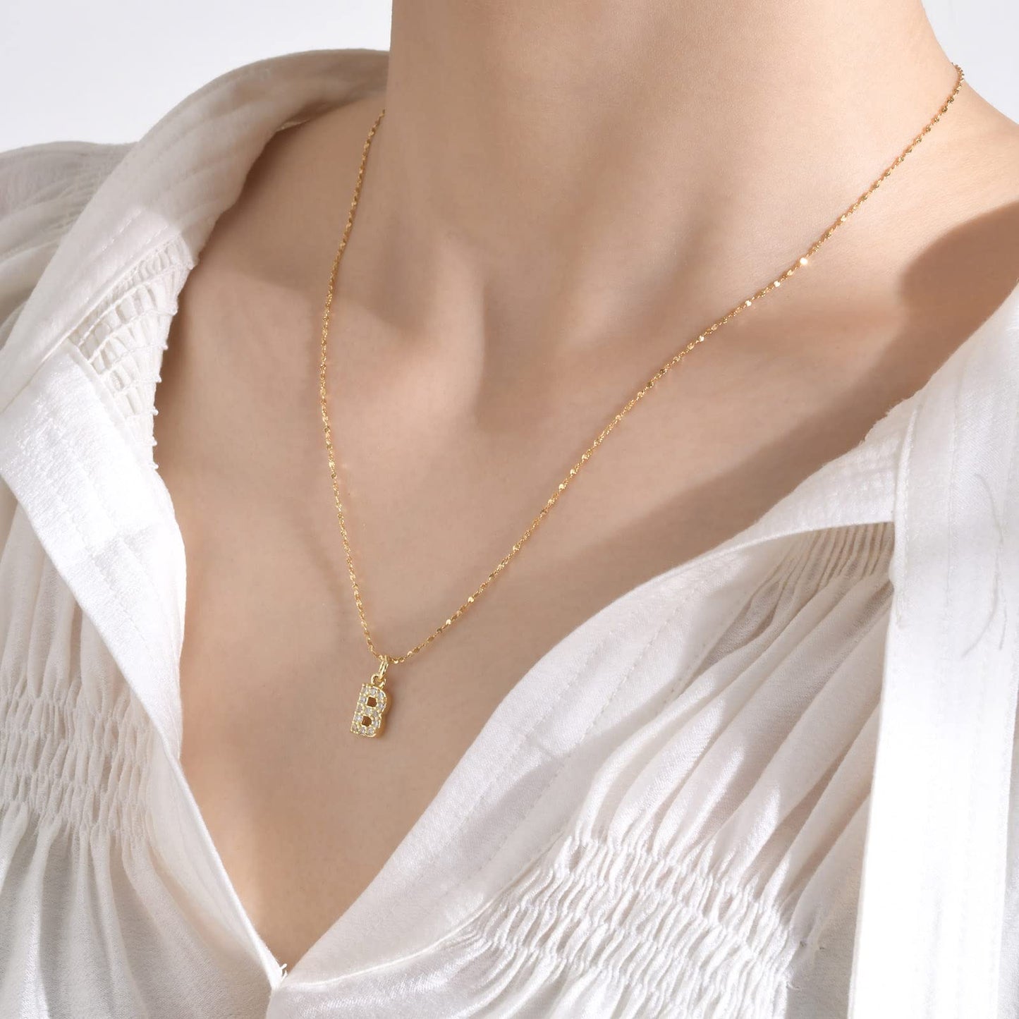 Rockyu ネックレス レディース ゴールド イニシャルペンダント ジルコニア アレルギー対応