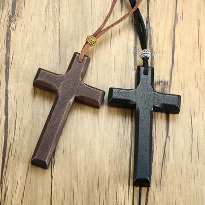 Rockyu ネックレス メンズ 木製 クロス チャーム 十字架 ロング紐 カジュアル 立体デザイン