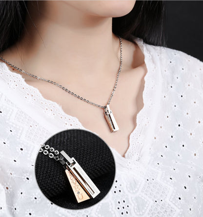 Rockyu ペアネックレス LOVE-U刻印 長方形プレート ジルコニア付き ステンレス製