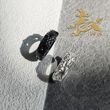 Rockyu メンズ フェイクピアス 貔貅モチーフ シルバー 透かし彫り ステンレス製 ノンホールタイプ