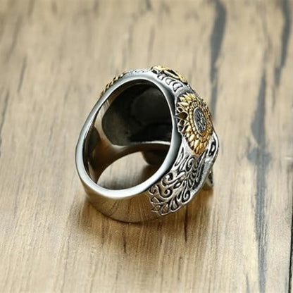 Rockyu 髑髏スカルリング メンズ｜ゴールドクロス×グリーンストーンのパンク指輪