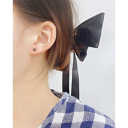 Rockyu ピアス メンズ レディース 五芒星 シルバー ブラック 星モチーフ チタン製 金属アレルギー対応