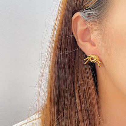 Rockyu ピアス レディース 18金 ブランド 片耳 ゴールド 麻花 交差点 結びピアス ステンレス セカンドピアス 金属アレルギー対応 つけっぱなし ファッション バレンタインデー プレゼント アクセサリー