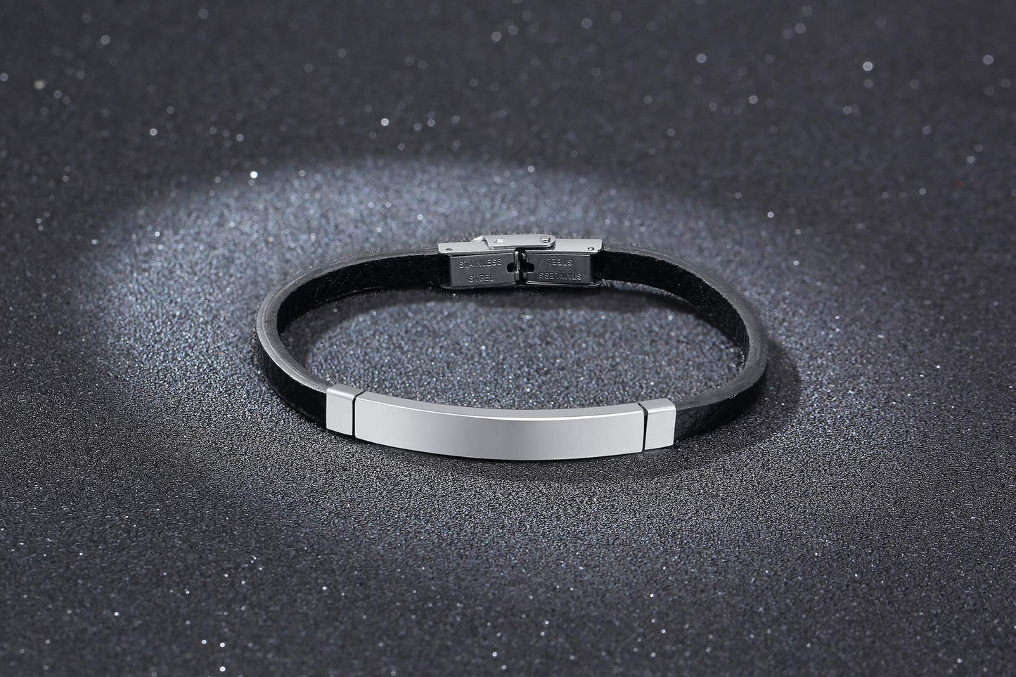 Rockyu ブレスレット メンズ 本革 プレートデザイン ステンレス製 金属アレルギー対応 レザーバングル