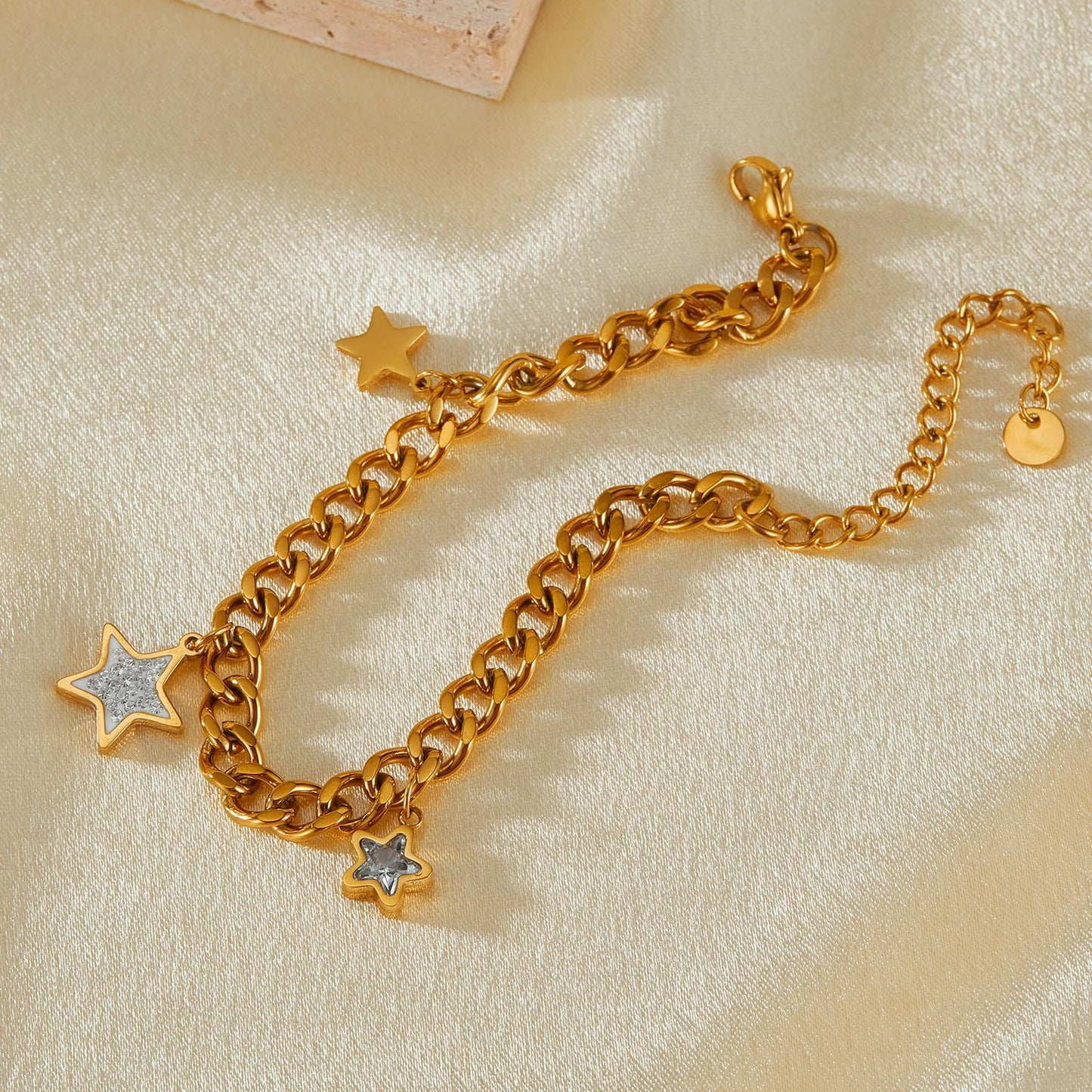 Rockyu ブレスレット レディース ゴールド 星型チャーム ジルコニア付き ステンレスチェーン