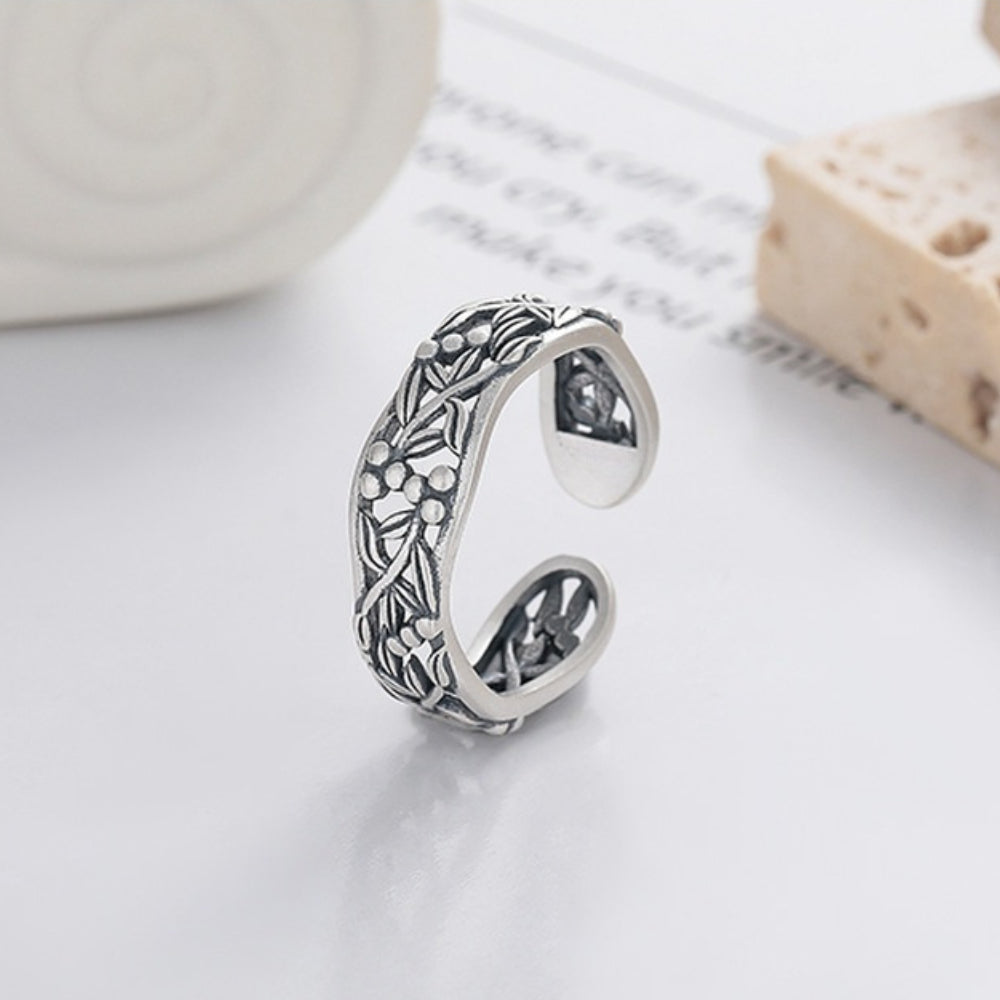 Rockyu 指輪 レディース 太め シルバー925 藤蔓モチーフ リング フリーサイズ 金属アレルギー対応 透かし彫り 植物デザイン