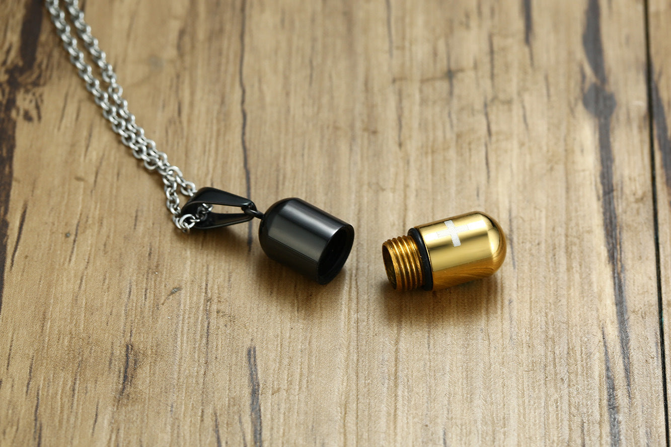 Rockyu カプセル型ネックレス 十字架刻印 ステンレス製 男女兼用 チタンカラーアクセサリー