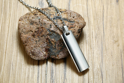 Rockyu ネックレス メンズ チタン製 十字架 プレートネックレス 経文 長方体ペンダント