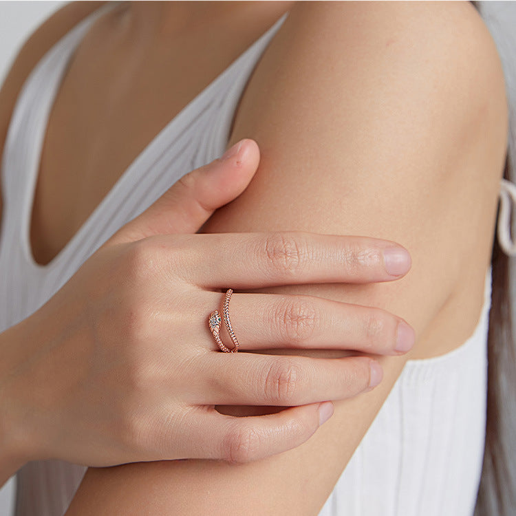 Rockyu スネークリング S925シルバー 蛇モチーフ レディース指輪 フリーサイズ