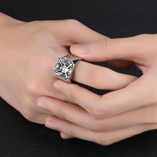 Rockyu メンズリング ステンレス製 タカモチーフ 彫刻 シグネットスタイル