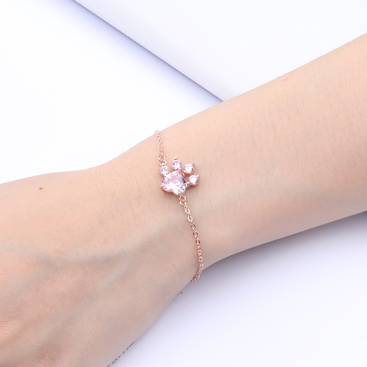 Rockyu シルバー925 天然クリスタル パウモチーフブレスレット レディース