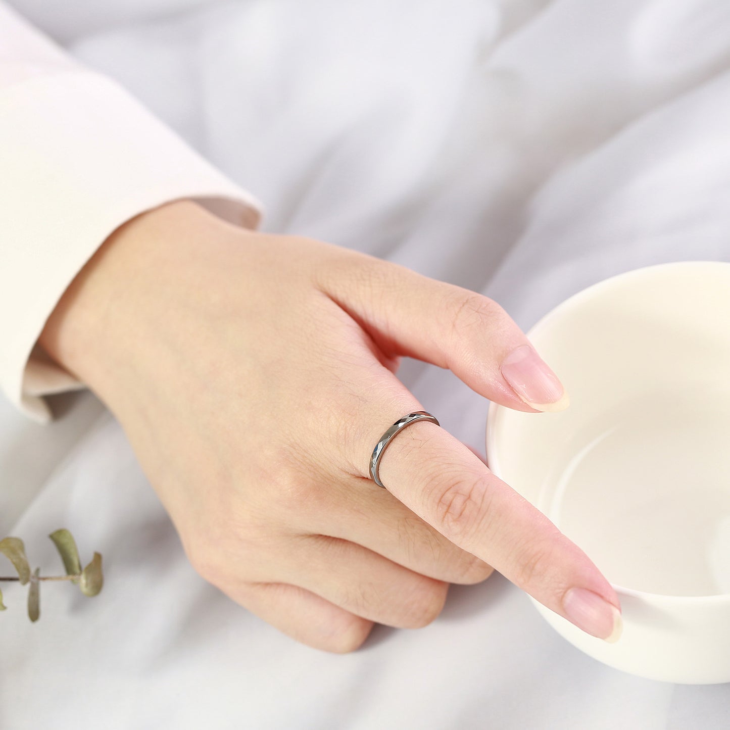 Rockyu タングステン 多面カットリング 2mm メンズ レディース 指輪 シルバー ゴールド ブラック ピンクゴールド 鏡面＆マット仕上げ 男女兼用