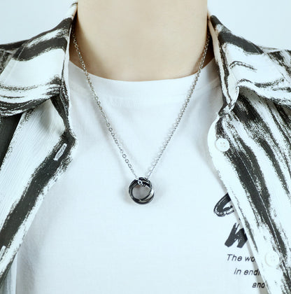 Rockyu ペアネックレス カップル 永遠の愛 刻印入り ステンレス 2連3連リング チタン メンズ レディース 記念日 プレゼント