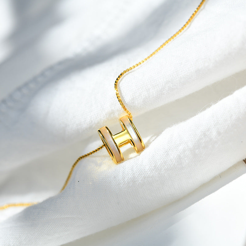 Rockyu レディース Hモチーフネックレス ピンクゴールド＆ホワイト 白蝶貝 S925銀