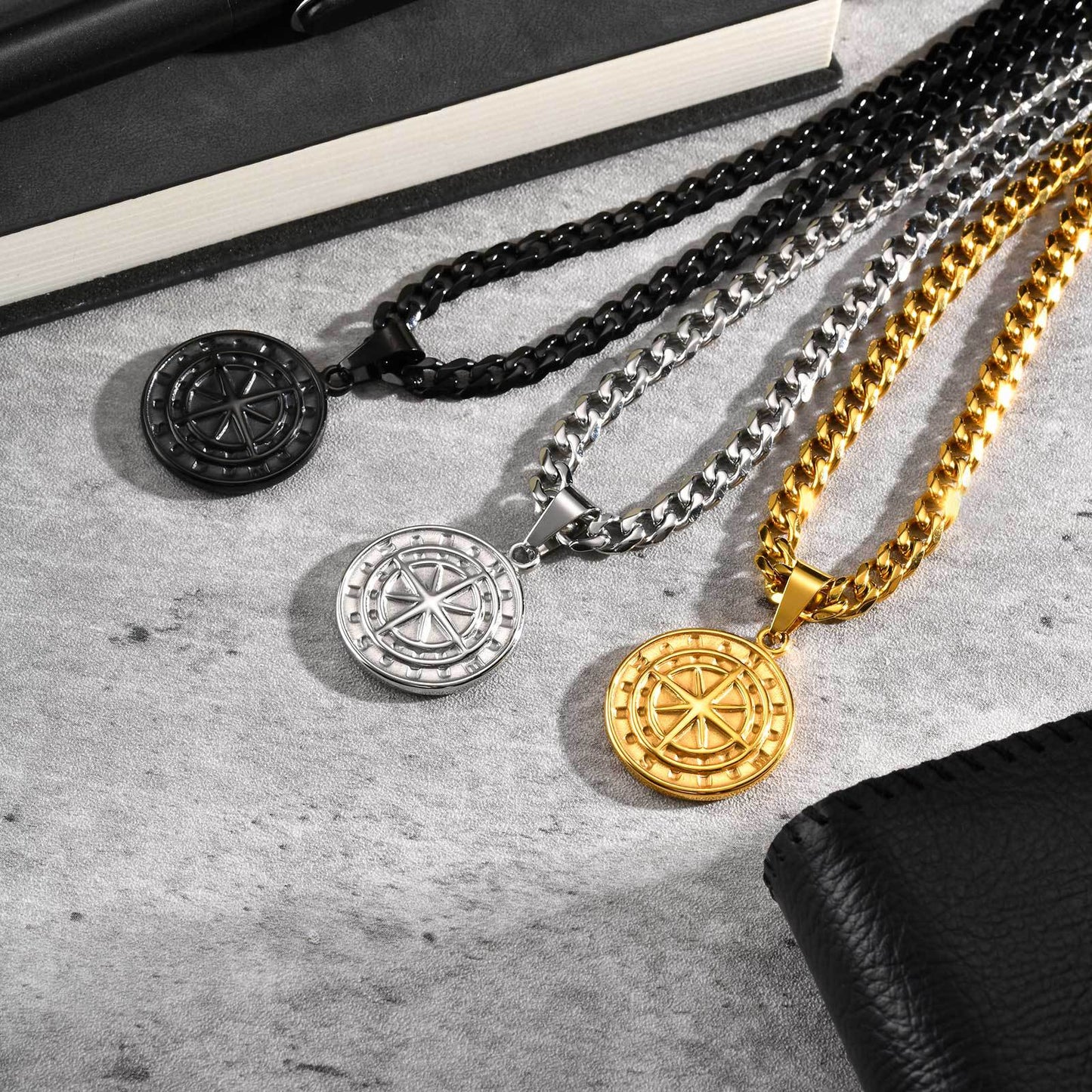 Rockyu ネックレス メンズ シルバー ゴールド ブラック コイン 星形ペンダント チタン製 アクセサリー