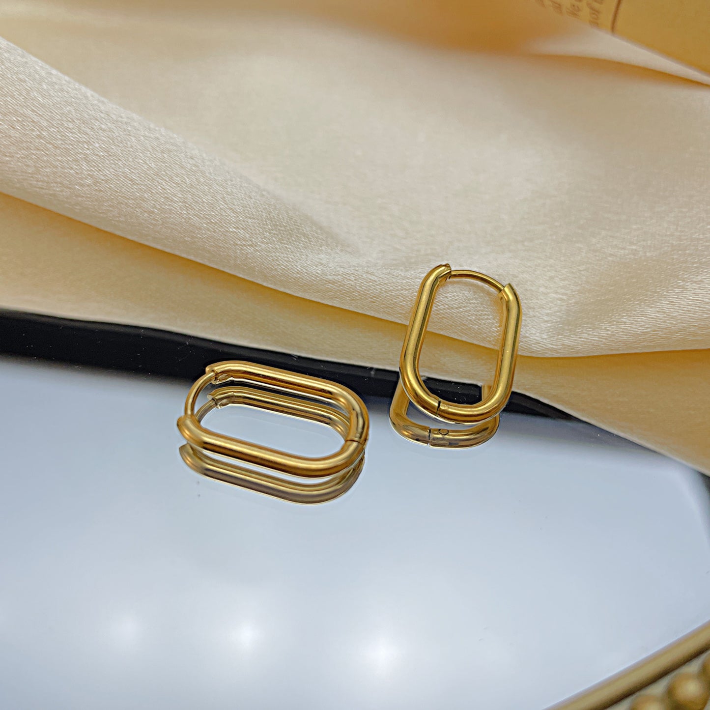 Rockyu レディース ピアス ゴールド シルバー 四角フープピアス 18×12mm ステンレス鋼 金属アレルギー対応 シンプル