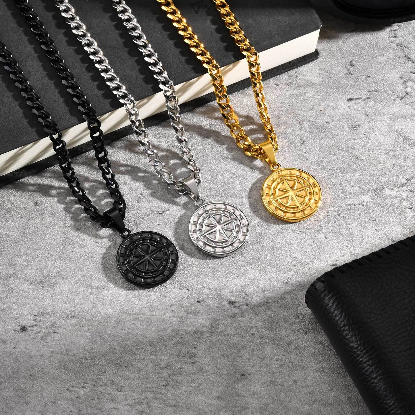 Rockyu ネックレス メンズ シルバー ゴールド ブラック コイン 星形ペンダント チタン製 アクセサリー