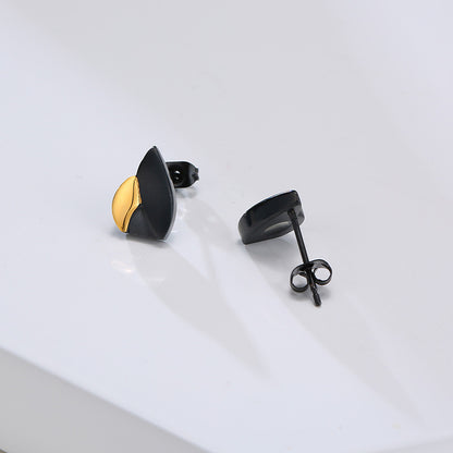 Rockyu メンズピアス チタン製 黒金デザイン 揺れる磁気ピアス 両耳セット