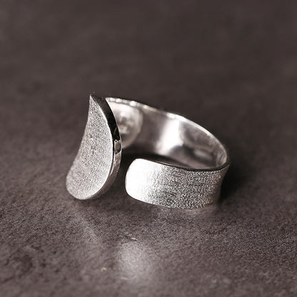 Rockyu 指輪 レディース メンズ 太め シルバー925 不規則デザイン フリーサイズリング シンプル 金属アレルギー対応