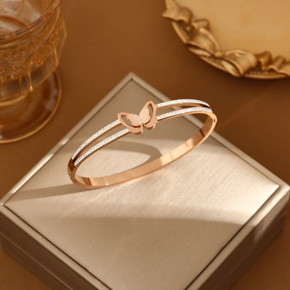 Rockyu ブレスレット レディース 蝶モチーフ ジルコニア入り 18Kピンクゴールド チタン製