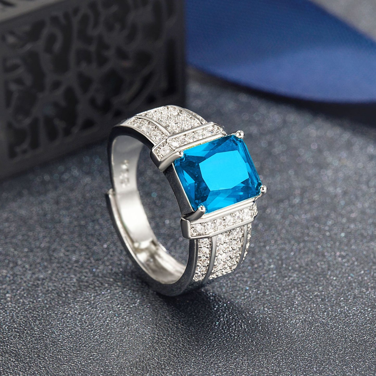 Rockyu 指輪 メンズ 大粒ジルコニア 印台リング 幅広 フリーサイズ 誕生日 記念日 ギフト 銅製