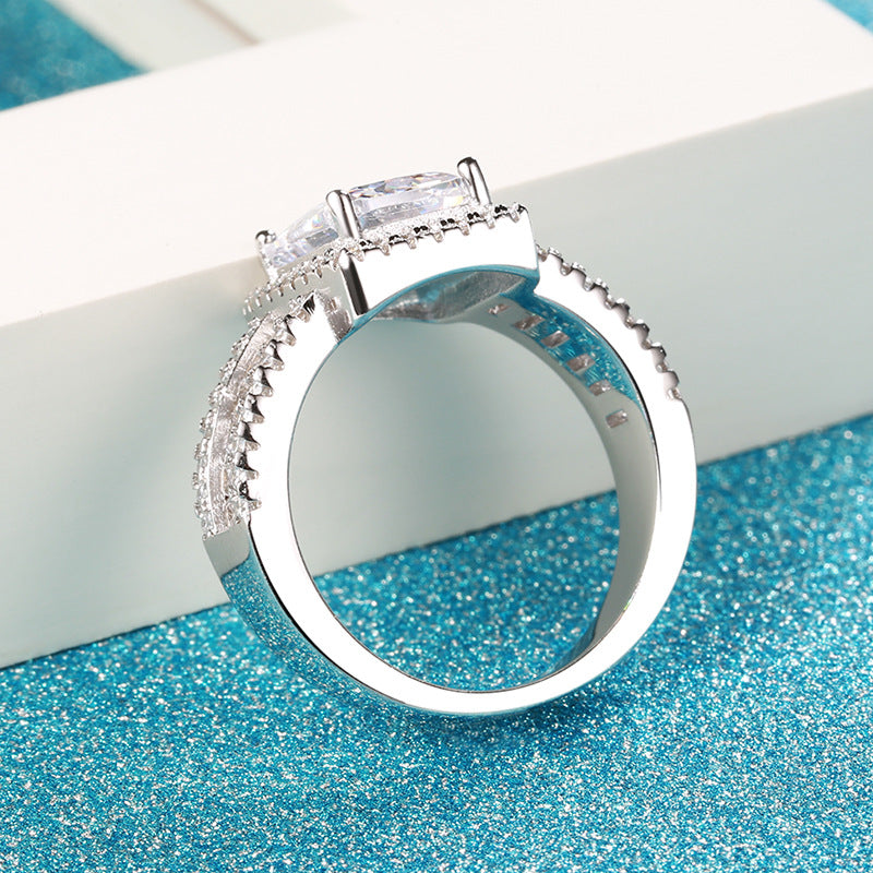 Rockyu プラチナメッキ レディースリング AAAジルコニア 太めデザイン シルバー色