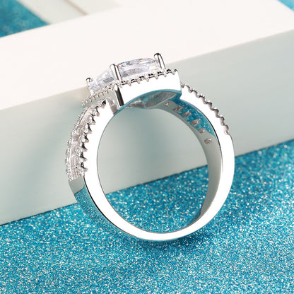 Rockyu プラチナメッキ レディースリング AAAジルコニア 太めデザイン シルバー色