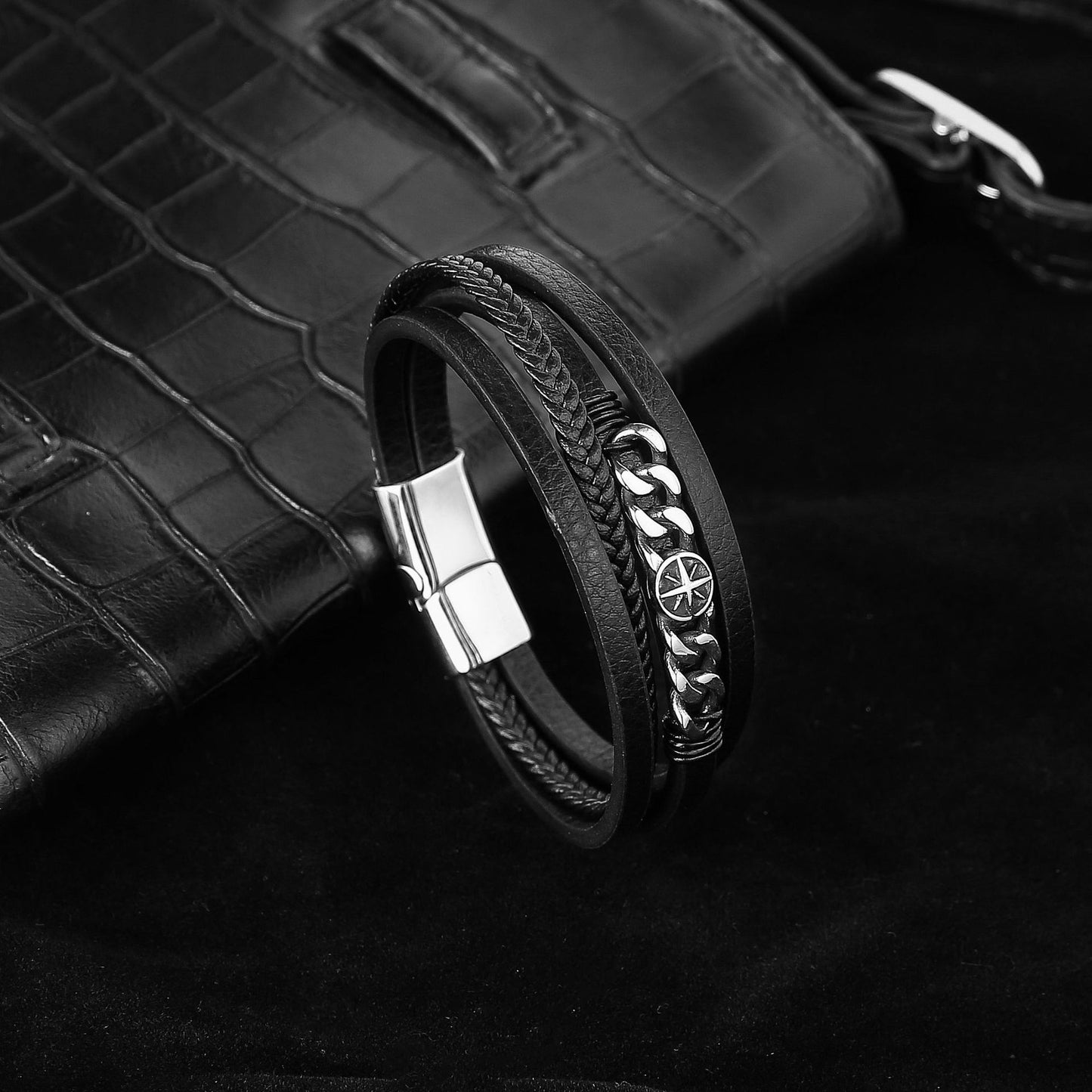 Rockyu メンズブレスレット レザー 黒 多重巻き チェーン 幅広 バングル アクセサリー