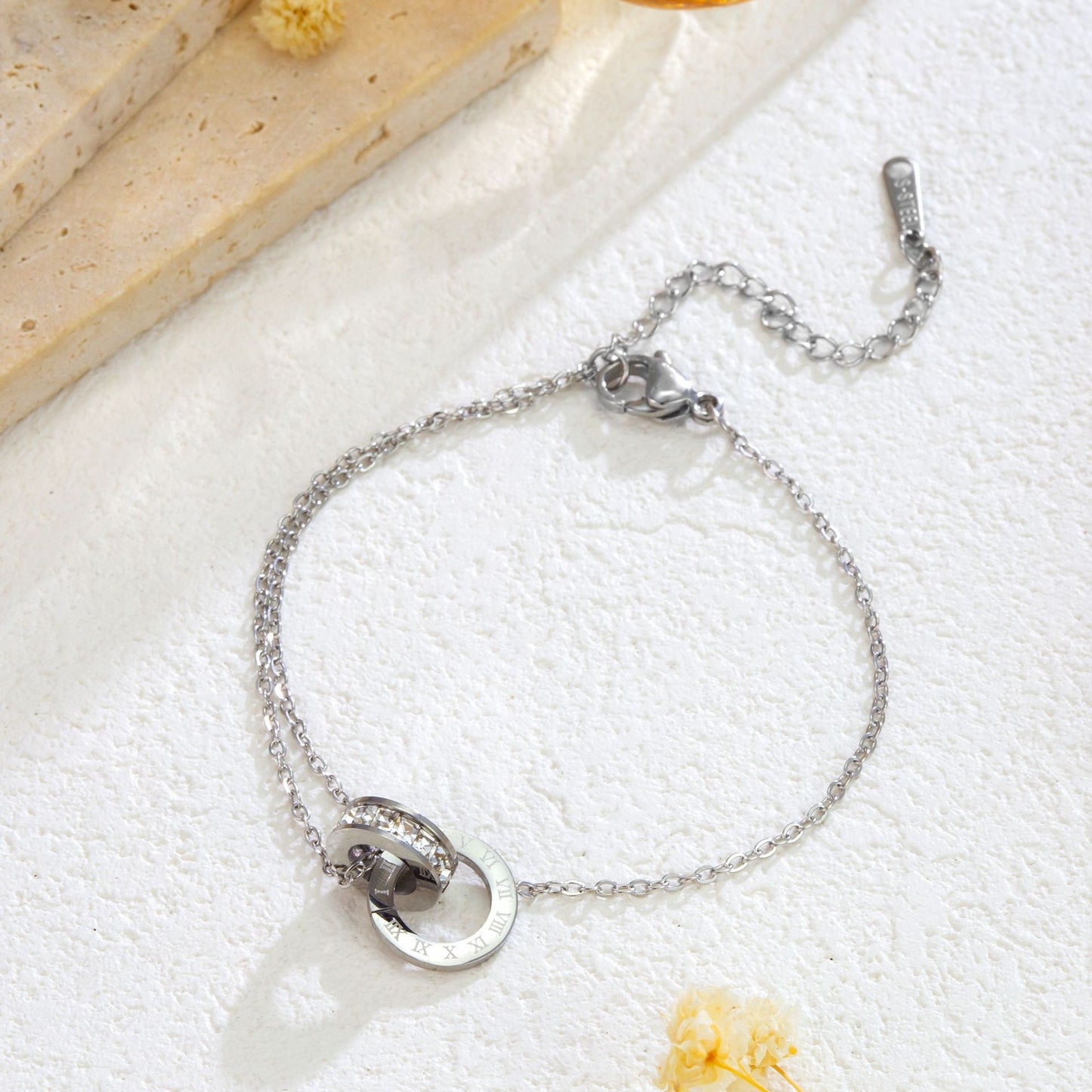 Rockyu ブレスレット レディース ピンクゴールド チタン 2連リング ローマ数字 ジルコニア