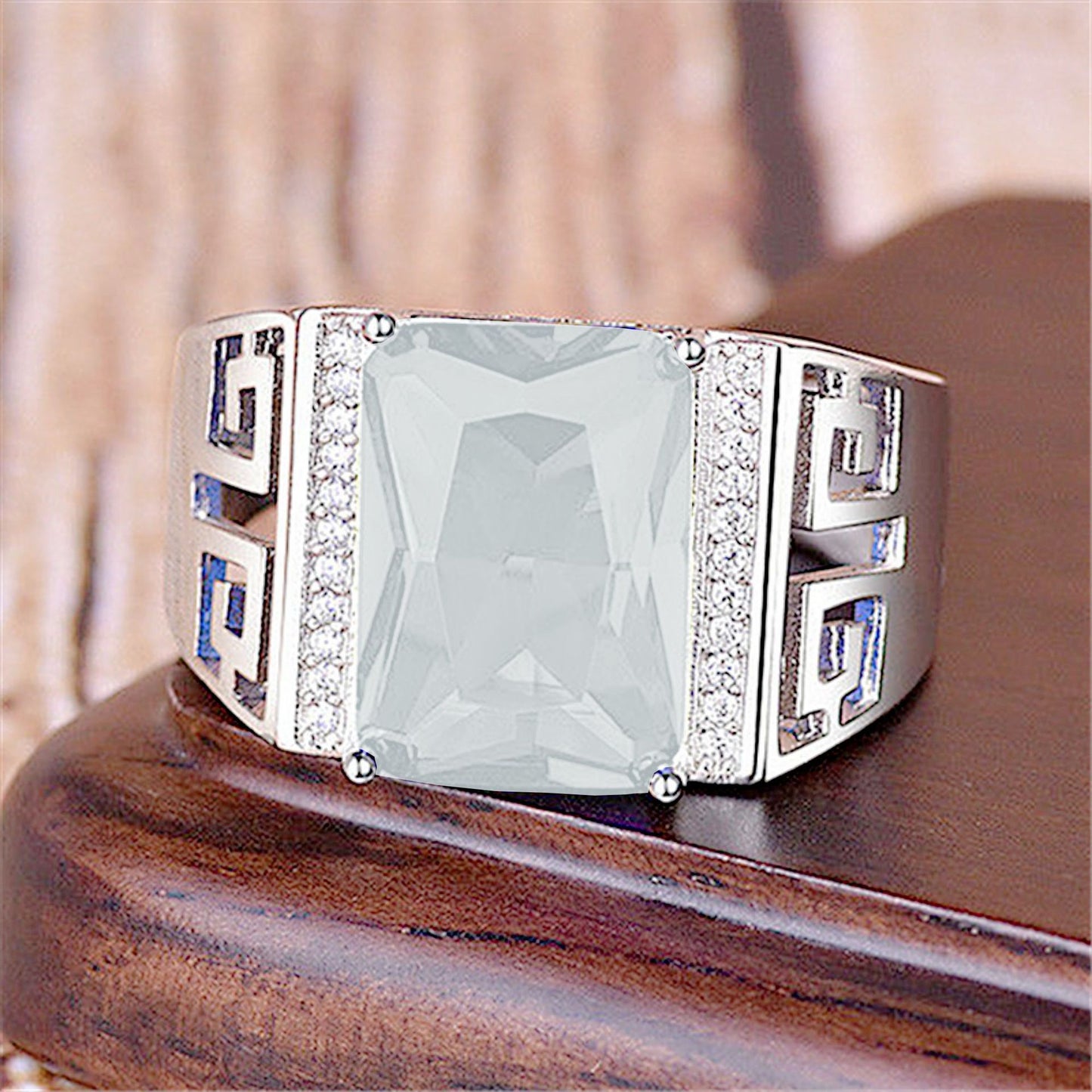 Rockyu 指輪 メンズ 銅製鍍金 大粒ジルコニア 印台リング 幅広 フリーサイズ 金属アレルギー対応 誕生日 記念日 ギフト